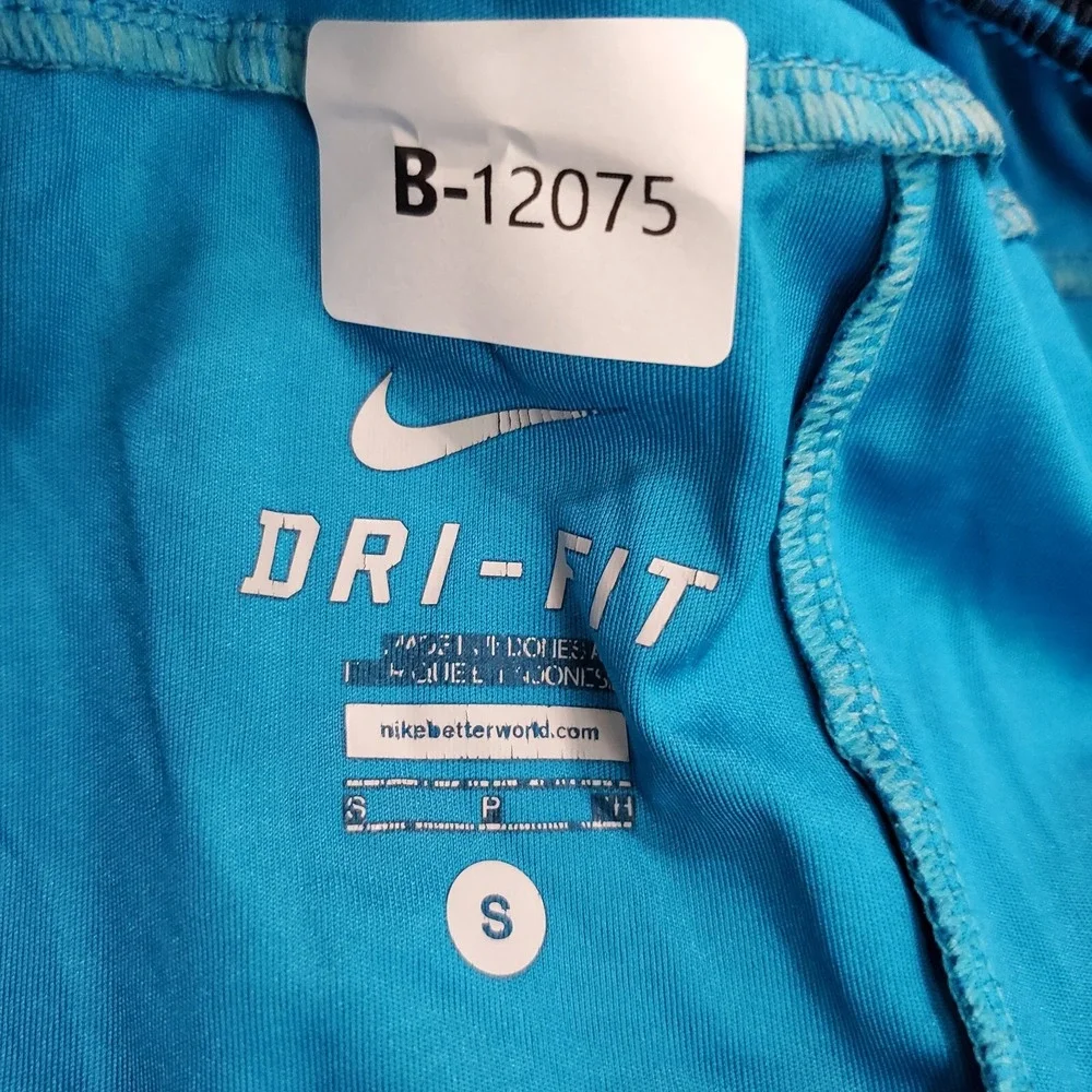 Nike Boys Activewear Shorts Small Blue Basketball Logo Gym Training‎